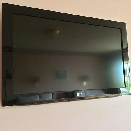 Milan Garden Inn Thorold Екстериор снимка