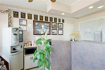 Milan Garden Inn Thorold Екстериор снимка
