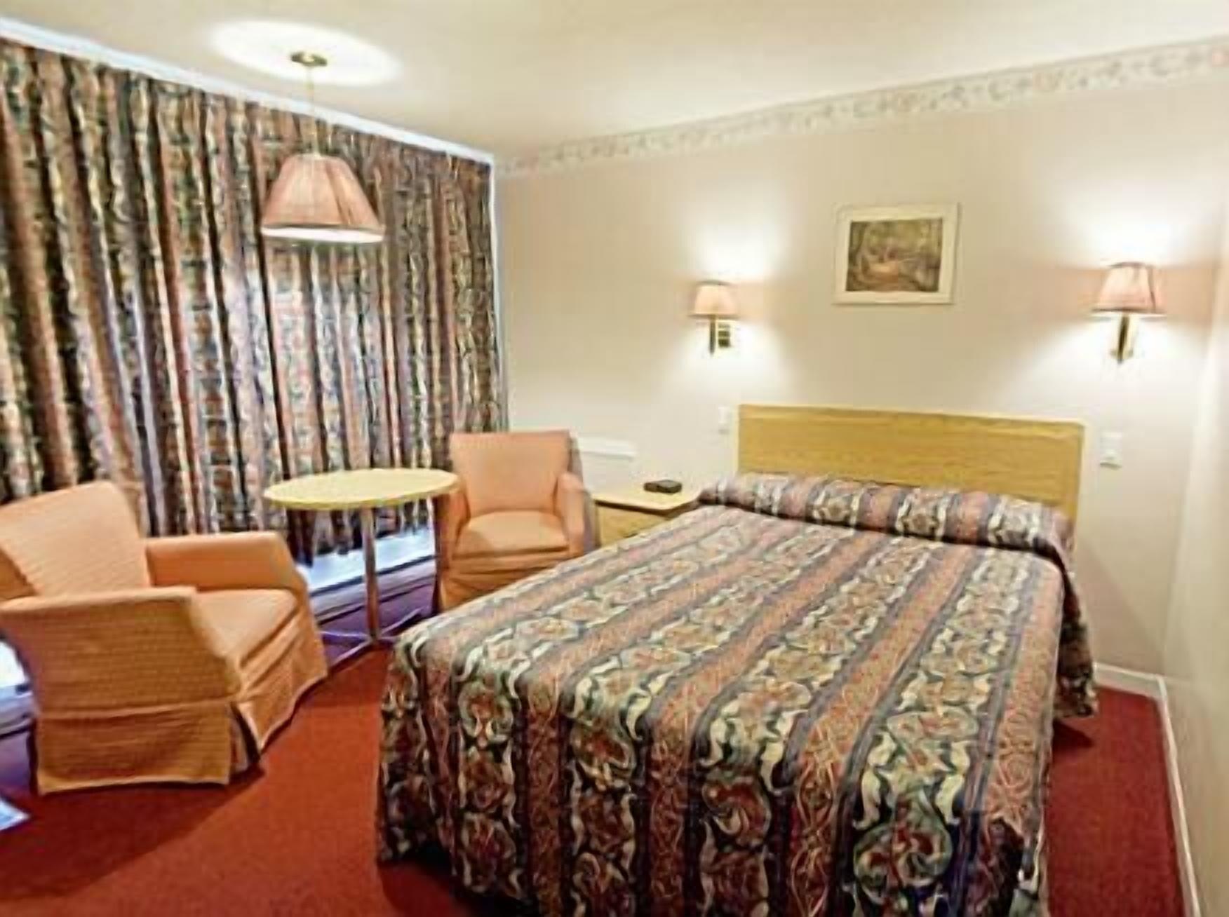 Milan Garden Inn Thorold Екстериор снимка