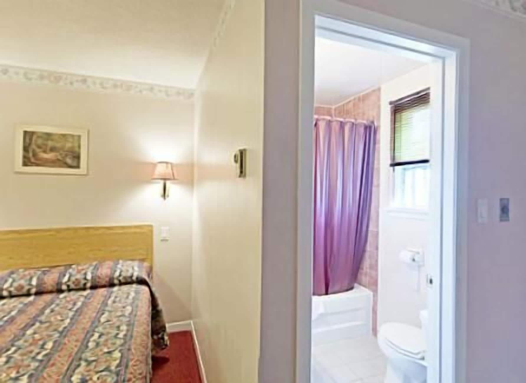 Milan Garden Inn Thorold Екстериор снимка