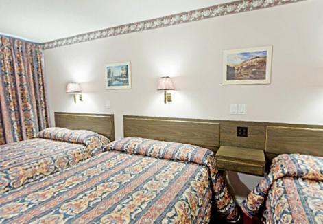 Milan Garden Inn Thorold Екстериор снимка