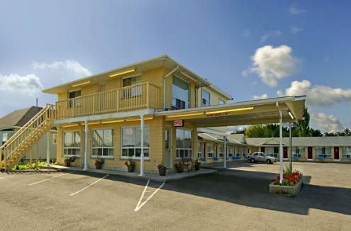 Milan Garden Inn Thorold Екстериор снимка